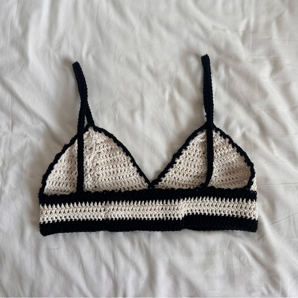handmade cream + black cotton crochet bralette - Picture 3 of 3